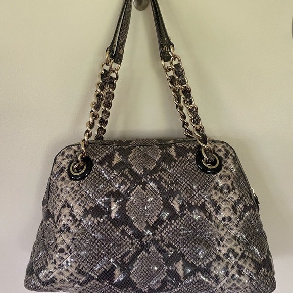 KATE SPADE NY GOLD COAST MARYANNE SNAKE LARGE QUILT LEATHER SHOULDER BAG & COVER - Picture 2 of 8